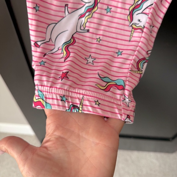 NWOT Women’s pink unicorn 🦄 lightweight soft sleep joggers with pockets - Picture 4 of 7